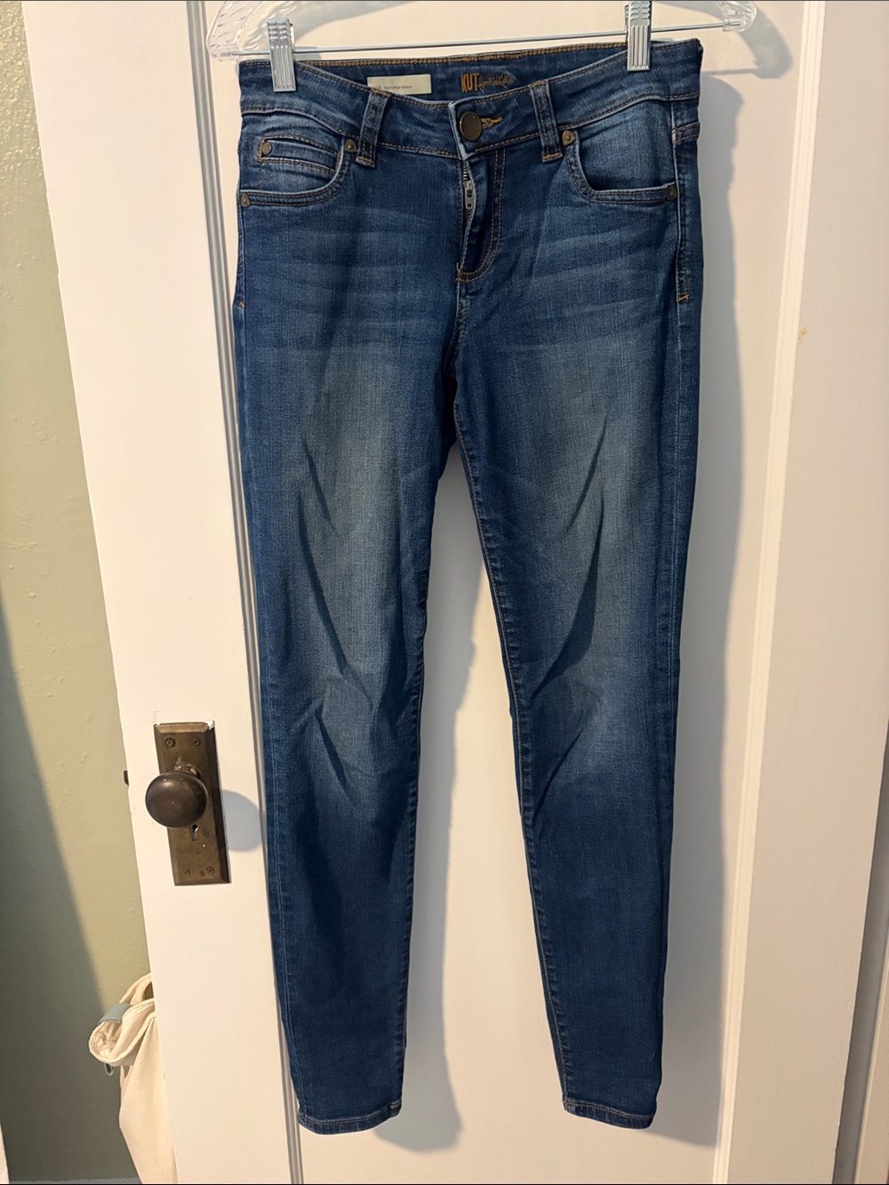 Kut from the Kloth Women's Skinny Jeans in Blue Wash